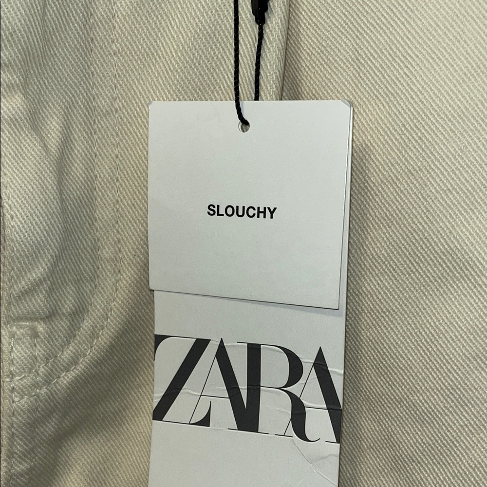 Zara Slouchy Jeans Black Label High Waist Pleated Cream Cropped - Size 6 NWT - Picture 3 of 12